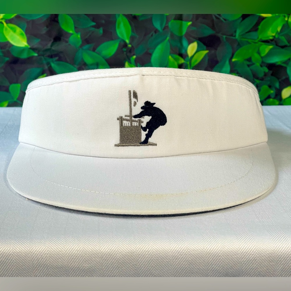 Unisex visor with adjustable strap